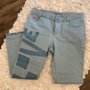 Peace Love World Capris Size 10